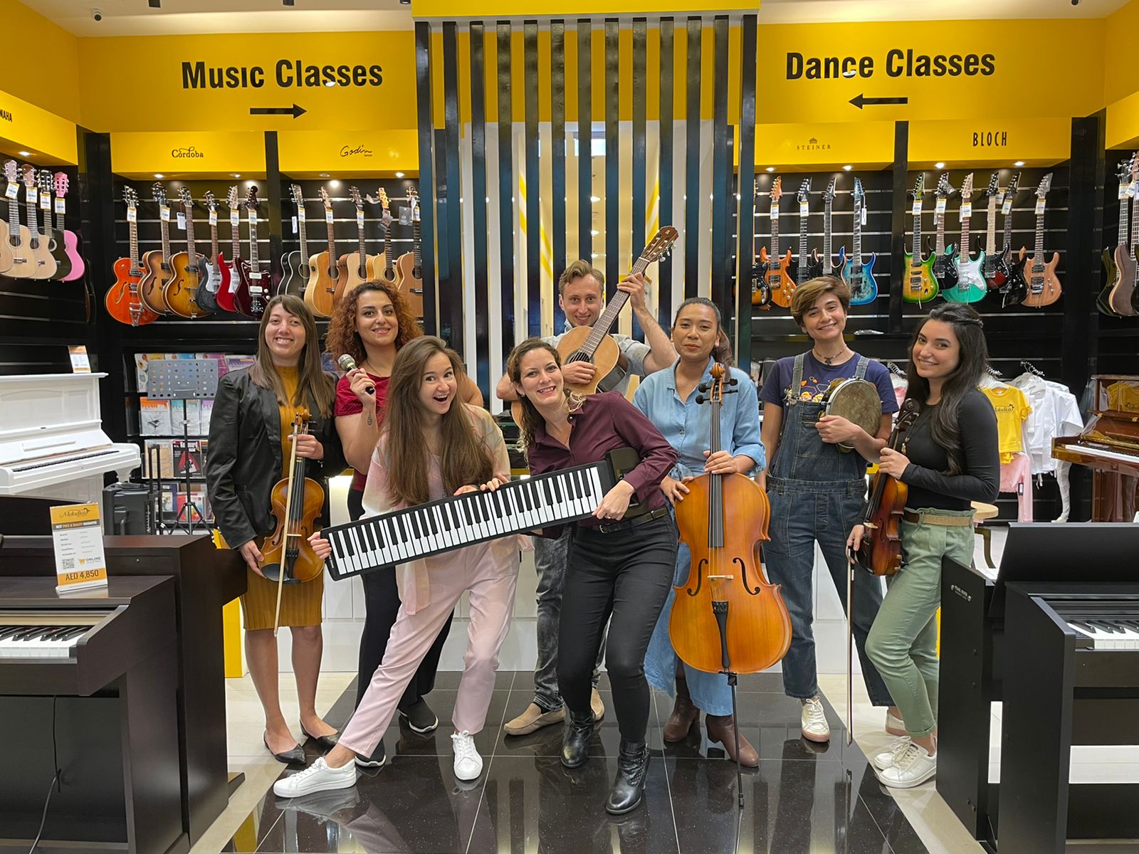 Private music lessons and group music classes at Melodica music school  in dubai,  Abu dhabi , Sharjah, Al Ain and Ajman,  Piano classes, Guitar classes, Singing classes, Violin Classes, Drums classes, Saxophone classes, Flute classes, ukulele classes