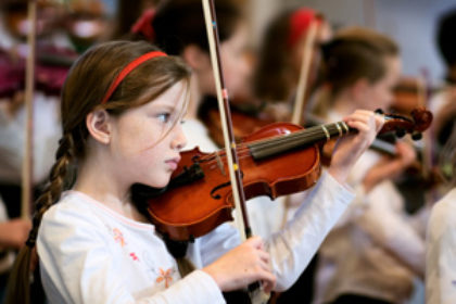 musicMakesSmarter Music Benefits - How the Music Center Enhances Children's Development - Music Institutes Dubai