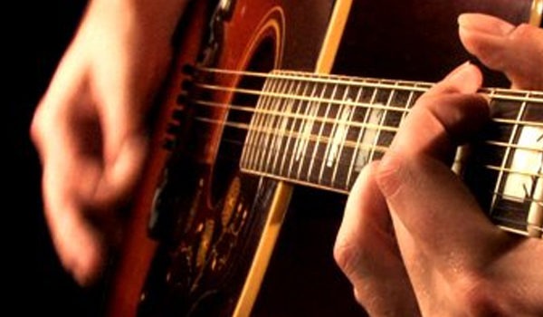 Tips before learning Guitar Lessons for Beginners