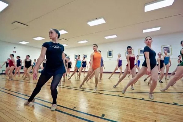 Things to consider before joining any dance academy