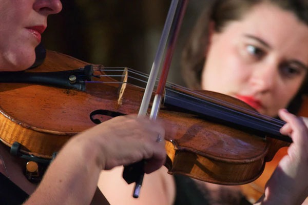 Ways for Violinists to Improve Posture