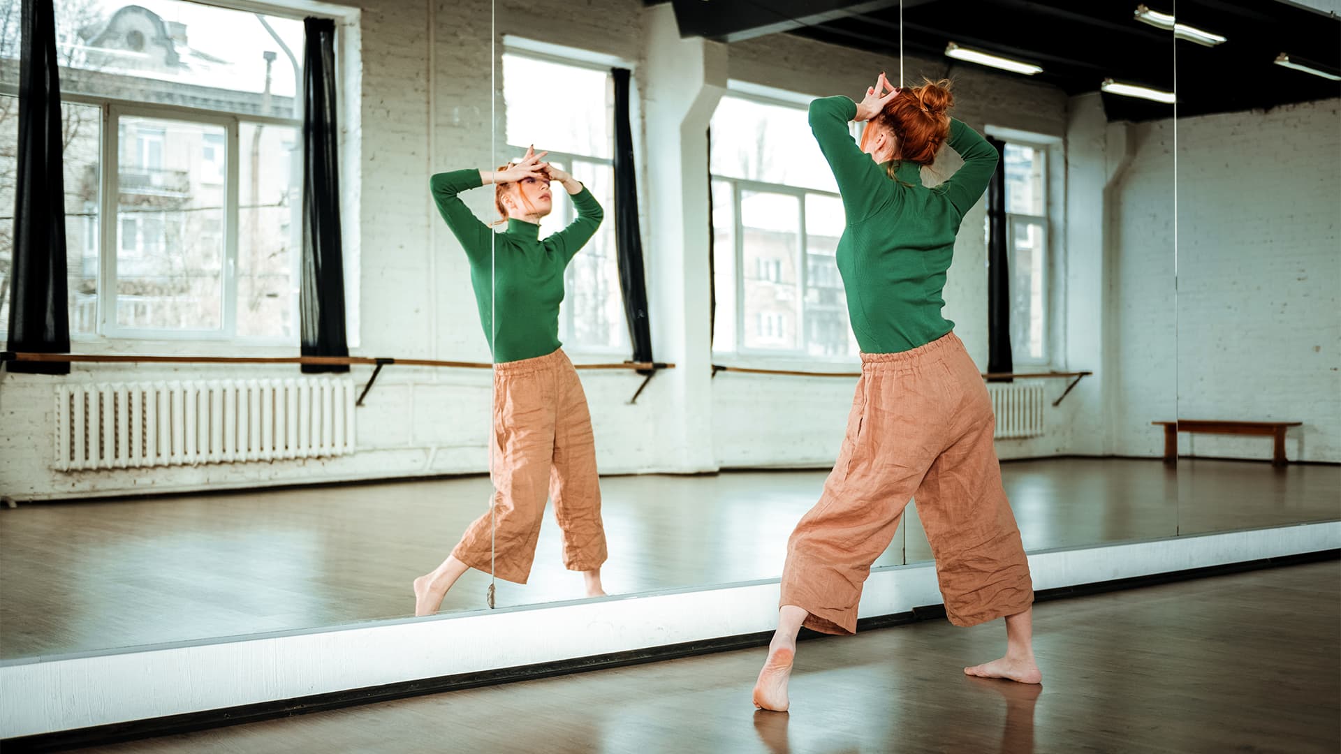 Hip Hop vs. Ballet: A Dance of Contrasts | Melodica Music Academy