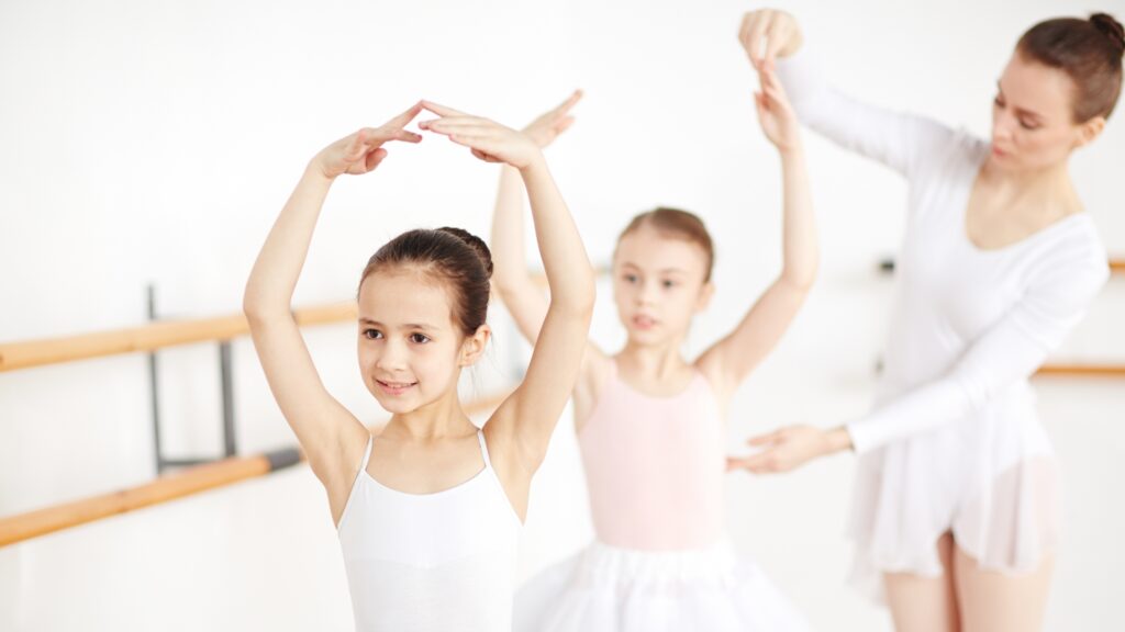 Ballet classes in Dubai, Ballet School in Dubai, Ballet Studio, Ballet center